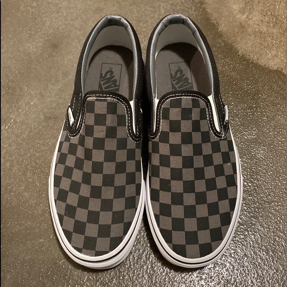 *** VANS CHECKERBOARD SLIP-ON ***